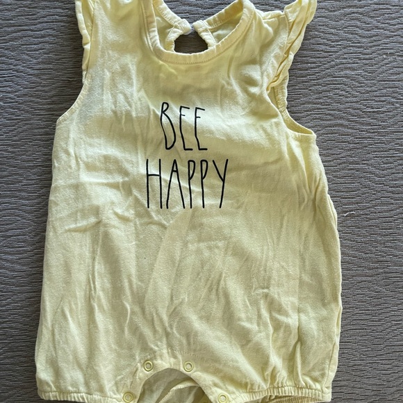 Short sleeve summer onesies bundles - Picture 2 of 4